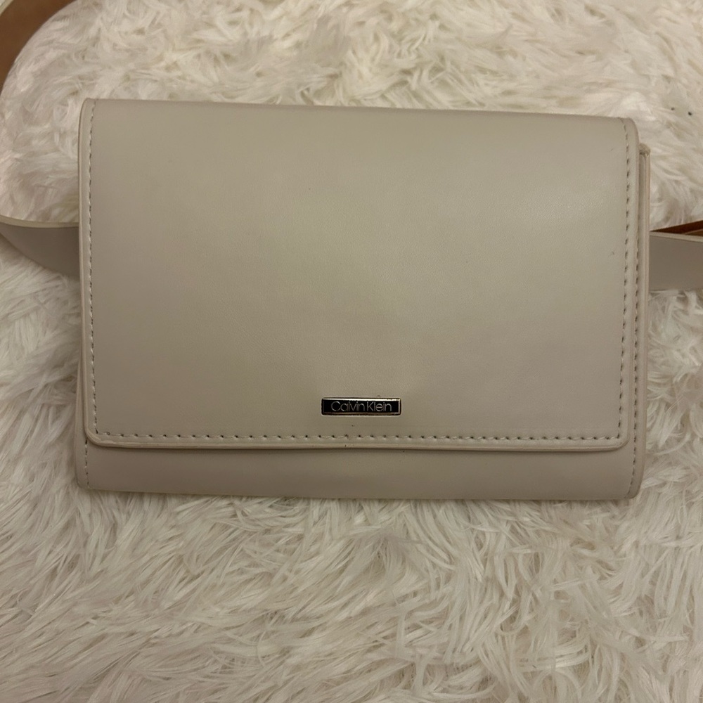 Calvin Klein Light Cream Crossbody Bag